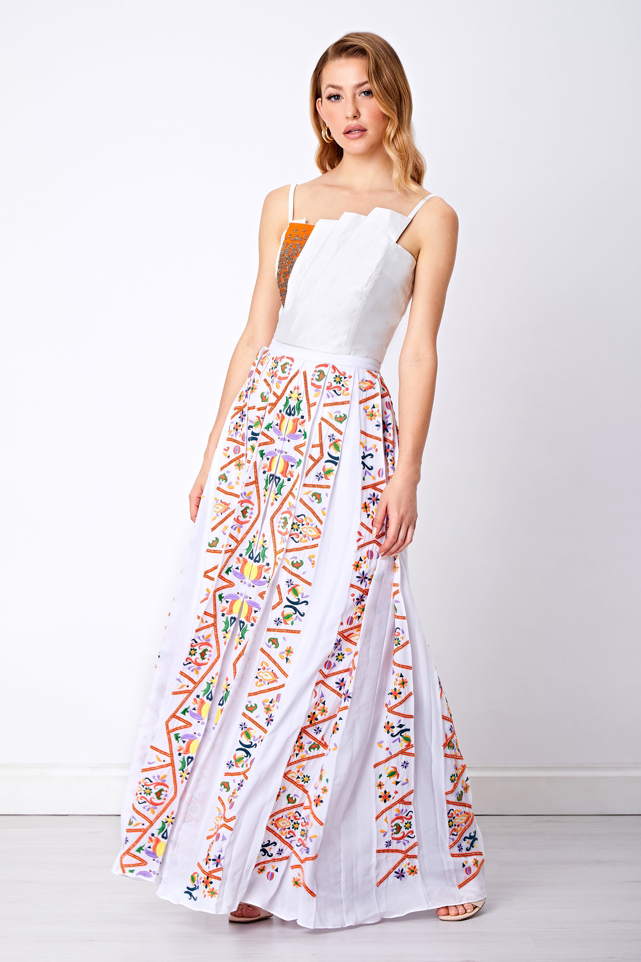 Box pleated hot sale maxi dress